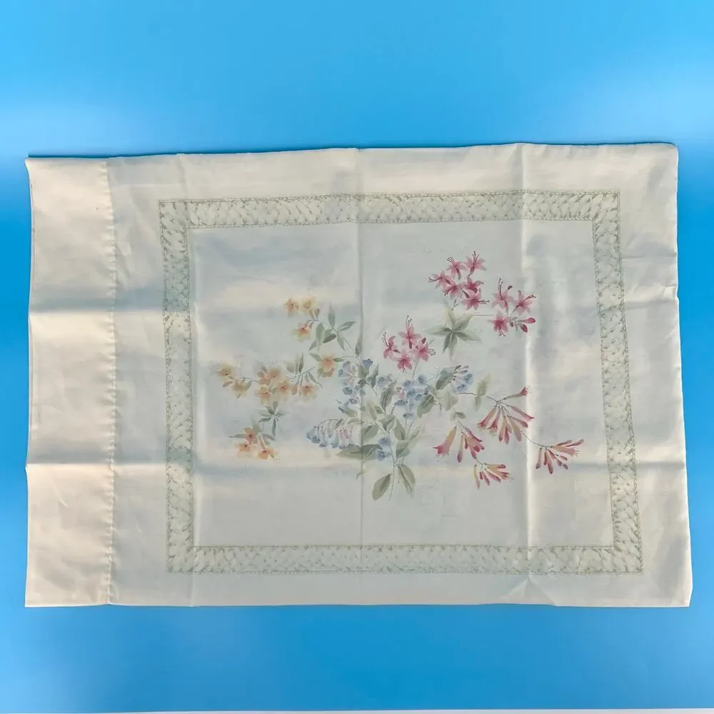 80s floral cottagecore pillowcase 1980s vintage